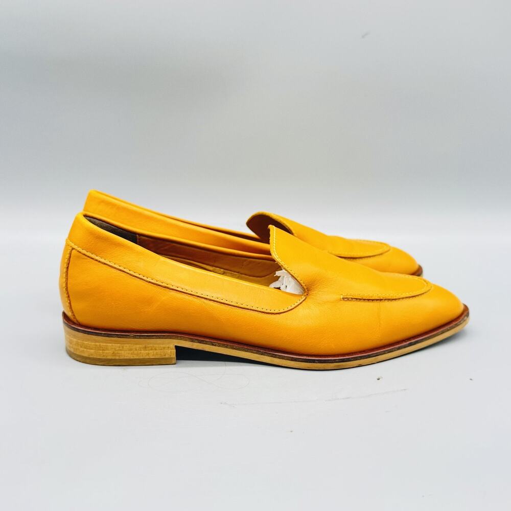 Everlane Shoes Womens 5.5 Yellow Leather Modern Loafer Flats Slip On Pointed Toe